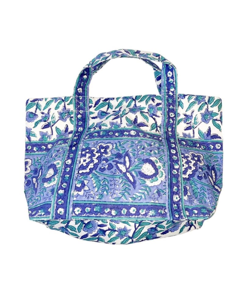 Front of a size O/S Large Beach Bag in Blue/Green Floral in Blue/Green Floral by BELL. | dia_product_style_image_id:329112